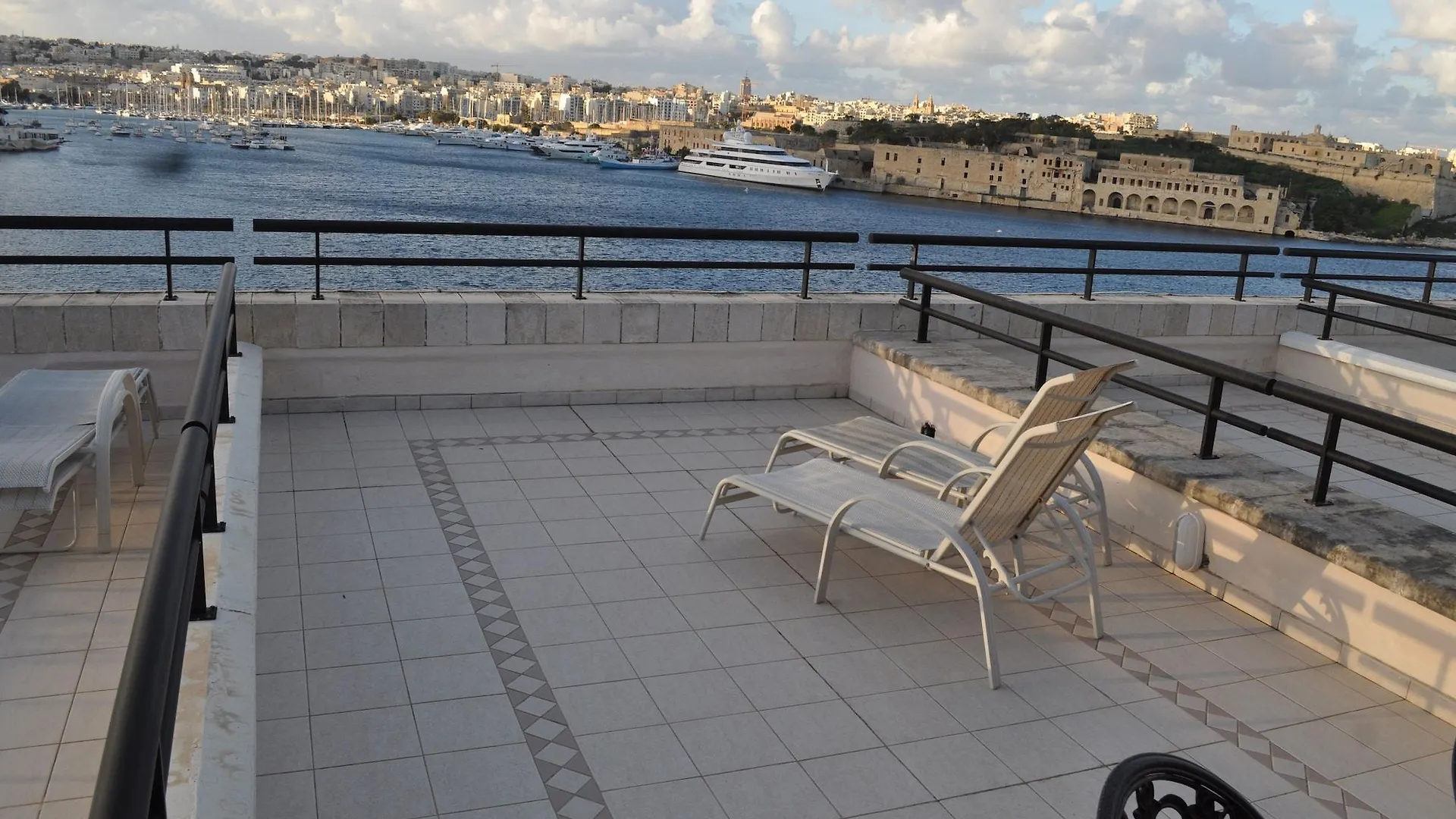Grand Hotel Excelsior Floriana Üdülőközpont