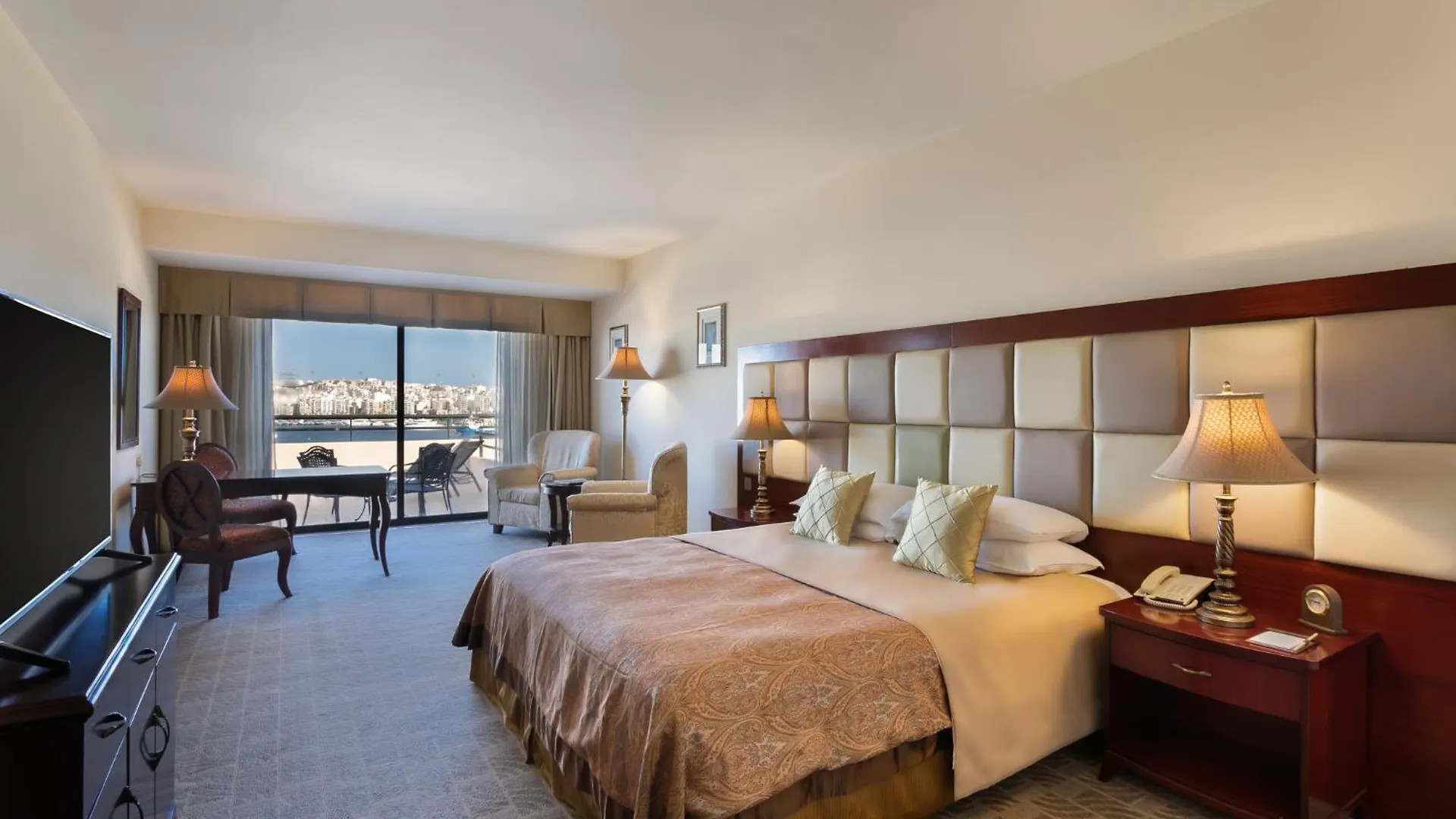 Üdülőközpont Grand Hotel Excelsior Floriana